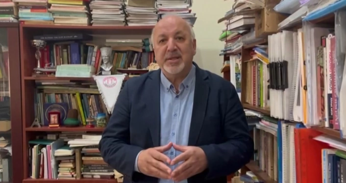 Muşta güneşin etrafındaki hale görenleri hayrete düşürdü
