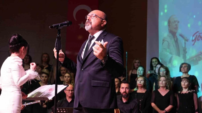 Neşet Ertaş Keçiörende türkülerle anıldı
