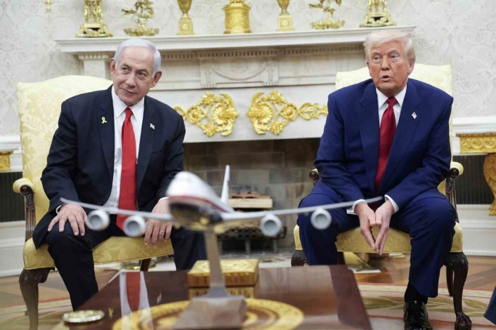 Netanyahunun Trumptan Suriye ile İsrail arasında arabuluculuk yapmasını istediği iddiası
