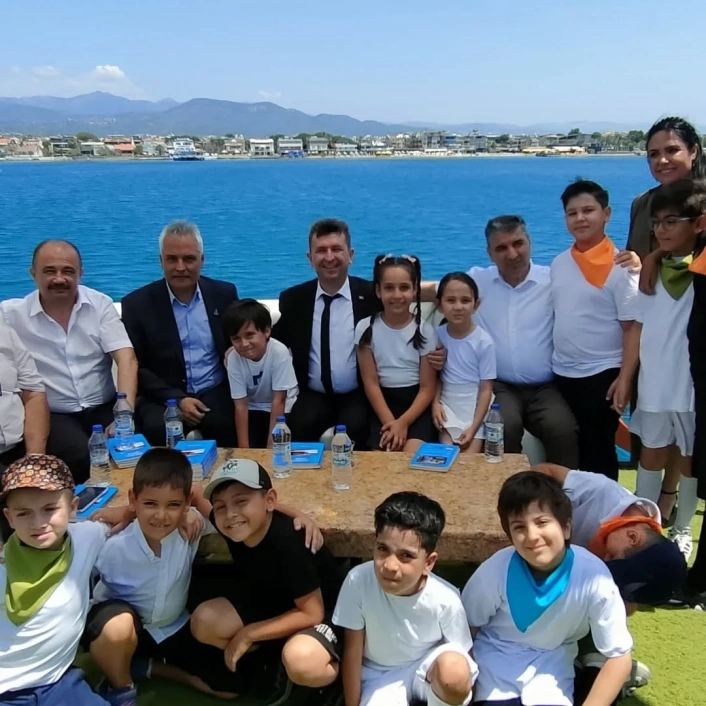 Nihat Tansoy İlkokulundan çevre koruma haftası etkinliği
