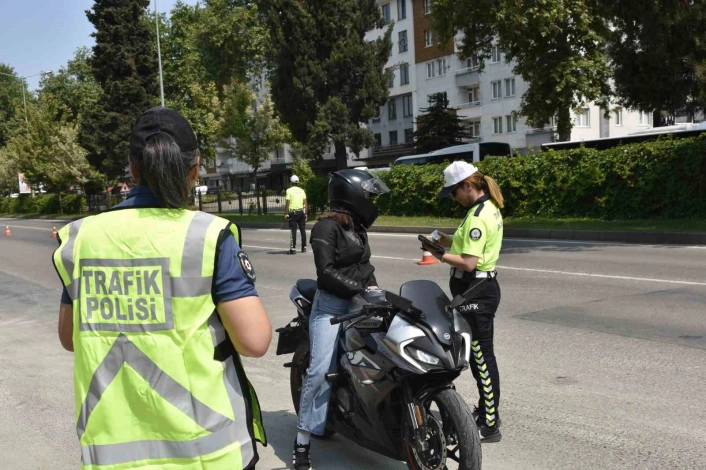 Orduda bir haftada 17 binden fazla araç ve sürücüsü denetlendi
