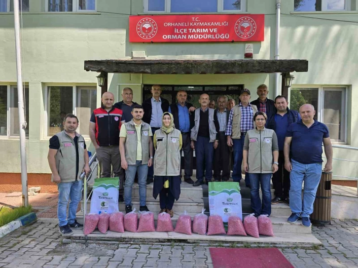 Orhanelide çiftçilere kuru fasulye desteği
