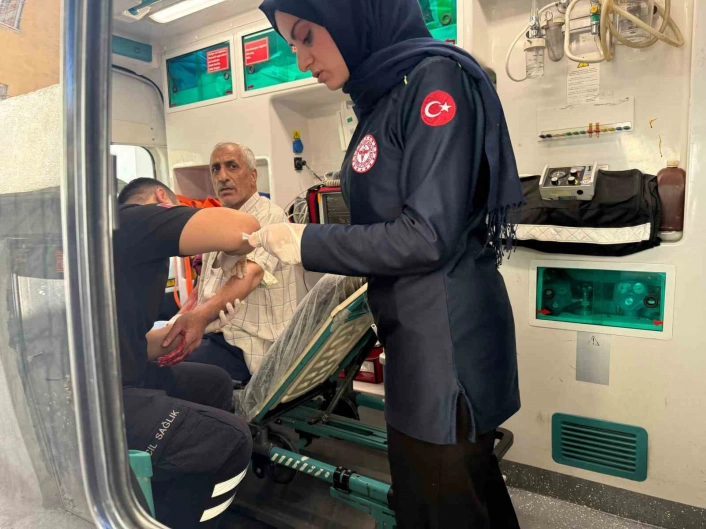 Polise güvenlik kameraları görüntülerini veren esnaf 3 yıldır torbacıların hedefinde
