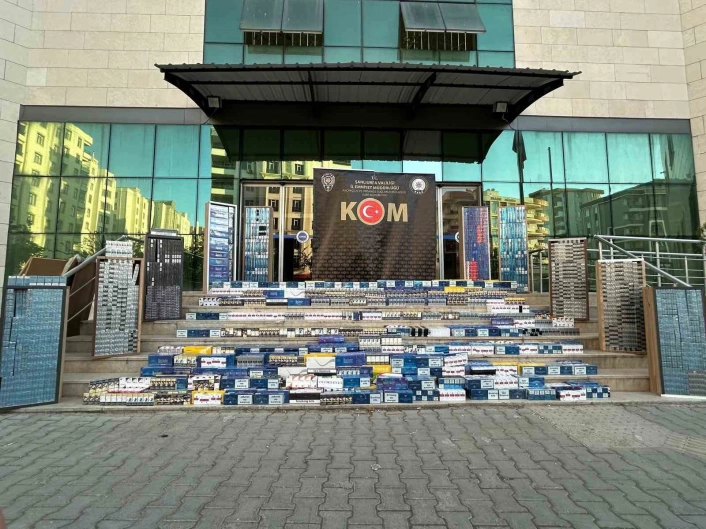 Şanlıurfada 19 bin 800 paket kaçak sigara ele geçirildi
