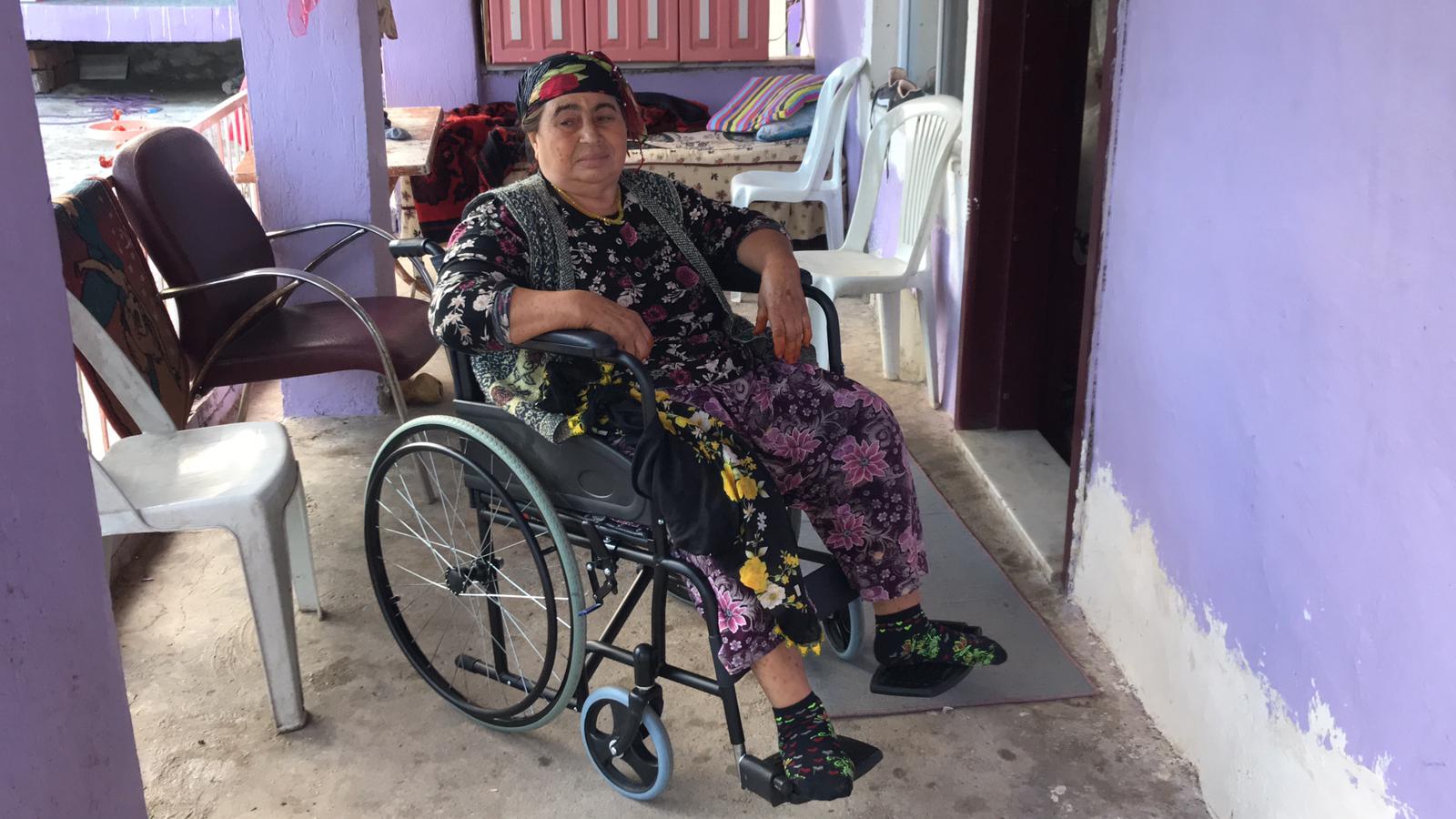 Şehit Annesi Tekerlekli Sandalyeye Kavuştu