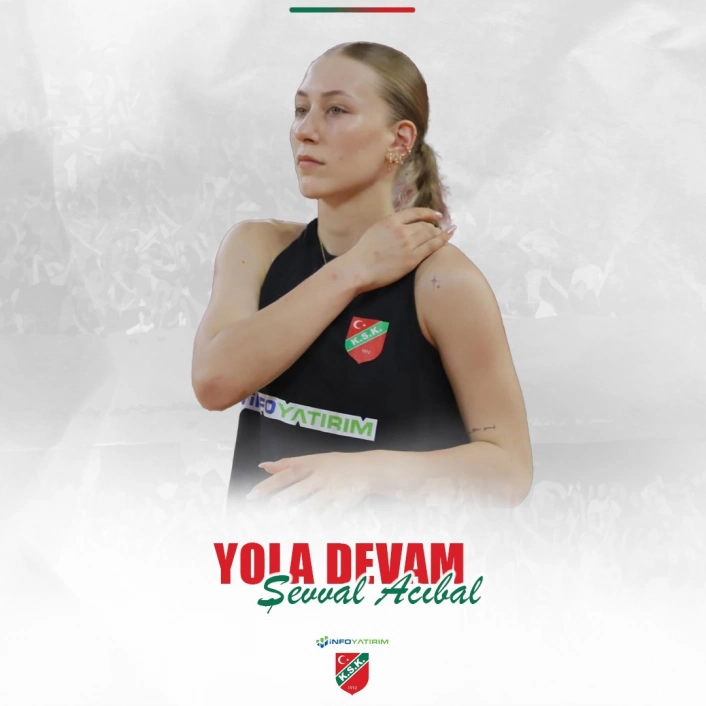 Şevval Acıbal, bir sezon daha Karşıyaka Voleybolda
