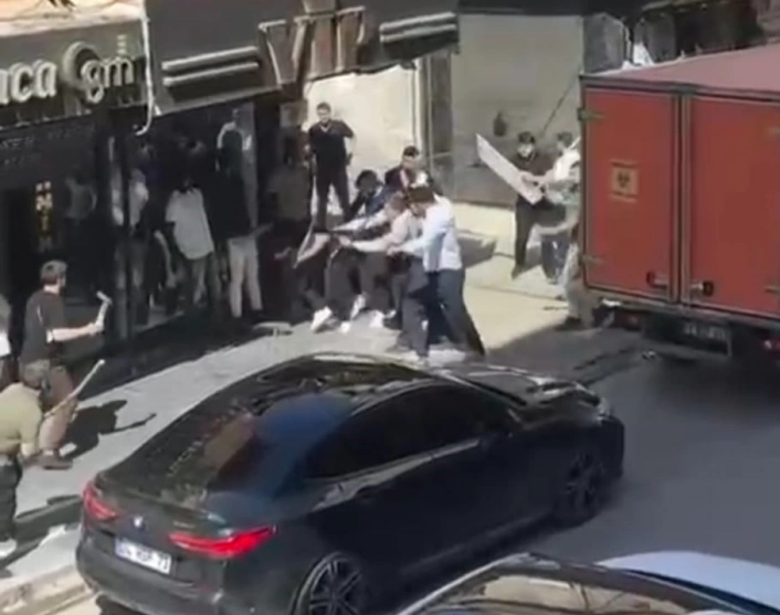 Şırnaktaki taşlı sopalı kavgada 9 kişi tutuklandı
