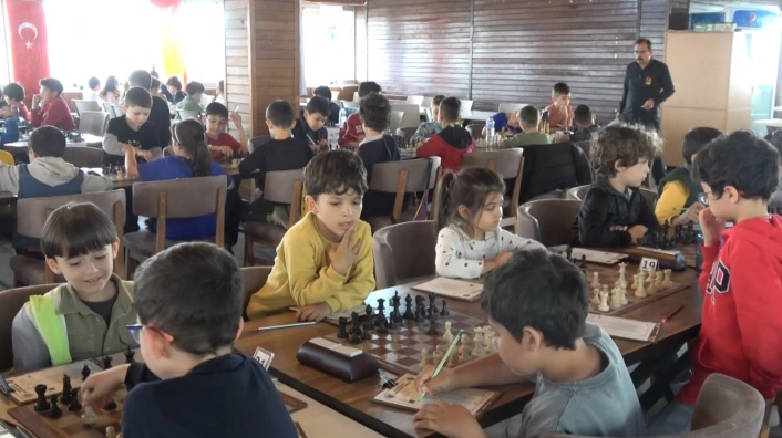 Tavşanlıda satrançın şampiyonları belli oldu
