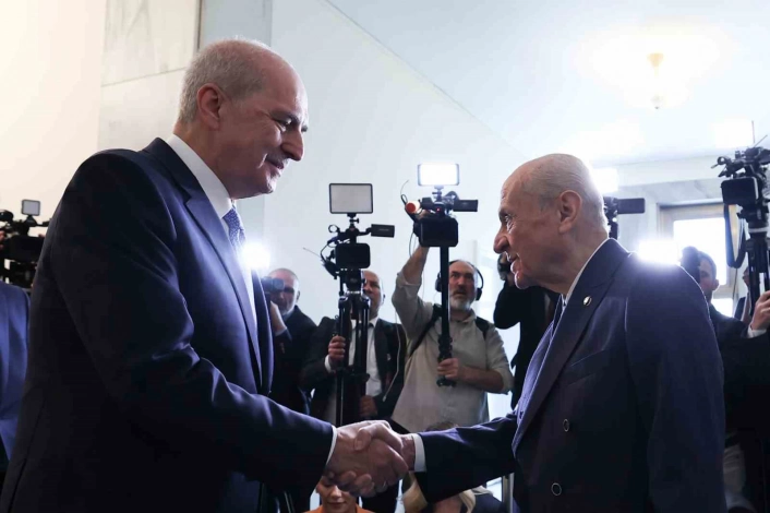 TBMM Başkanı Kurtulmuş Bahçeliyi ziyaret etti
