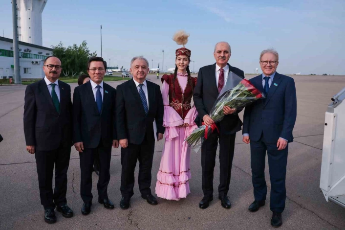 TBMM Başkanı Kurtulmuş, Kazakistanda
