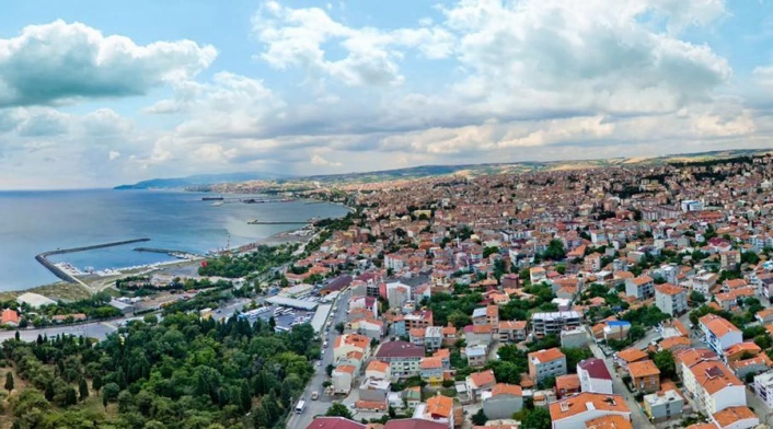 Tekirdağda nisan ayında 2 bin 900 konut satıldı
