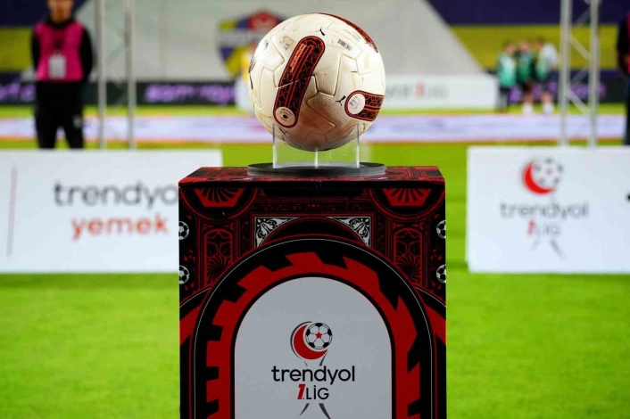 Trendyol 1. Lige yükselecek son takım yarın belli olacak
