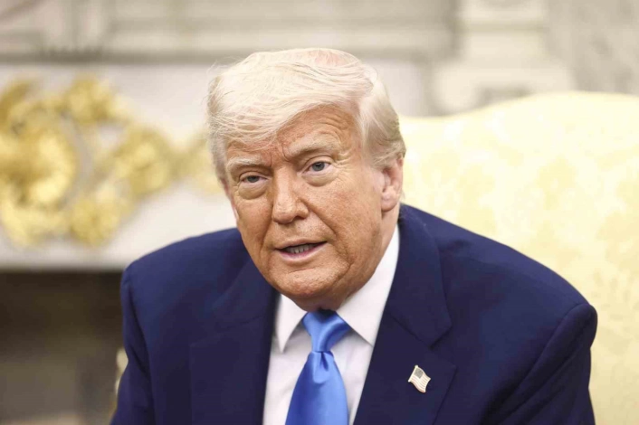Trump, Avrupa Birliğine yüzde 50 gümrük vergisi uygulanmasını önerdi
