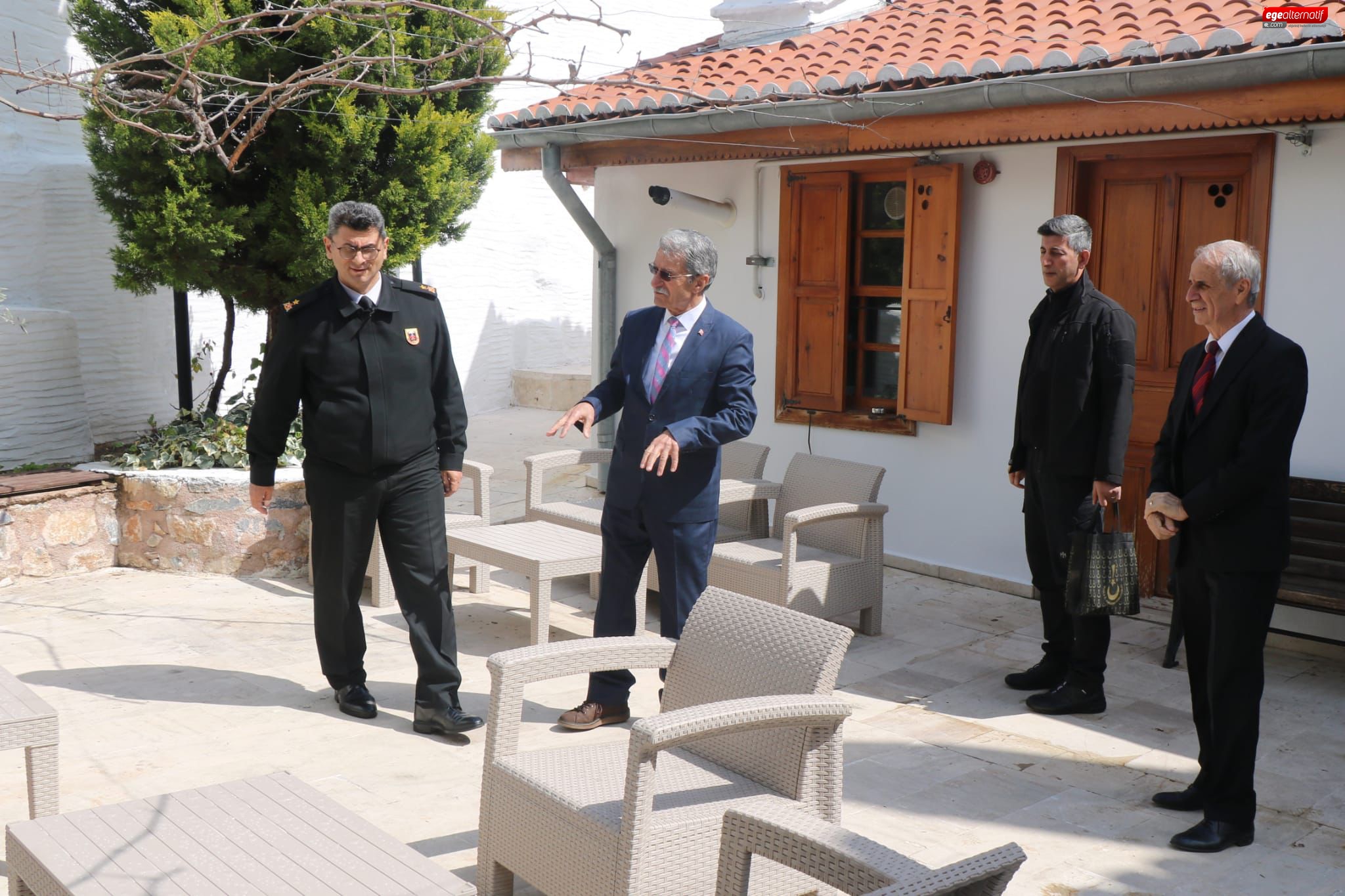 Tuğgeneral Gemalmaz'dan Muğla Şehit Aileleri Derneği'ne ziyaret