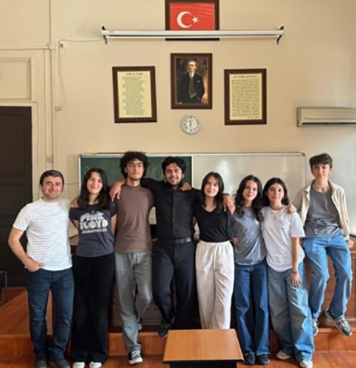 Türk takımı, Liseler için Demet Hattı Yarışmasının kazananlarından oldu
