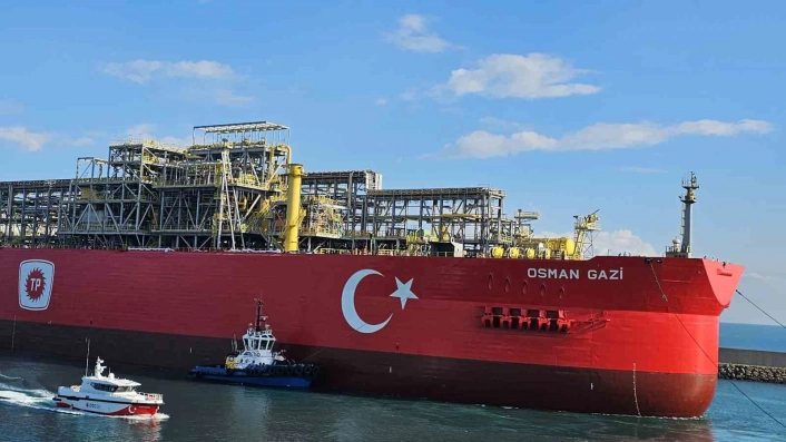 Türkiyenin ilk yüzer gaz üretim platformu Osman Gazi Filyos Limanında
