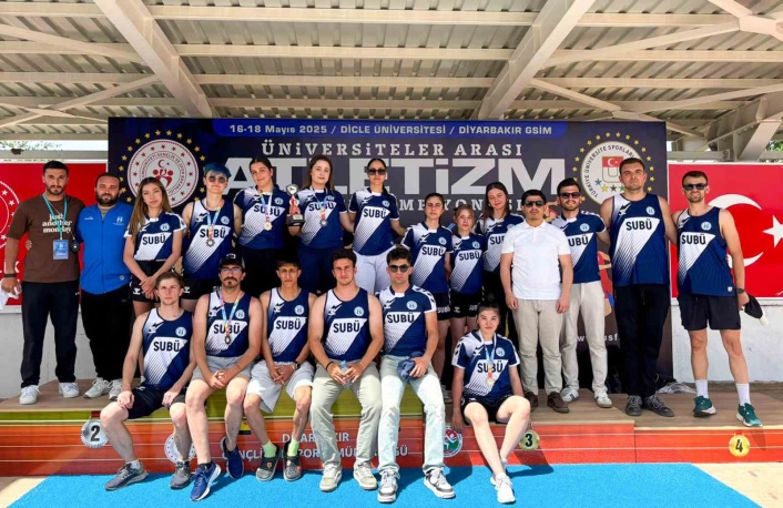 Üniversiteler Arası Atletizm Türkiye Şampiyonasından madalyalar ve kupa ile döndüler
