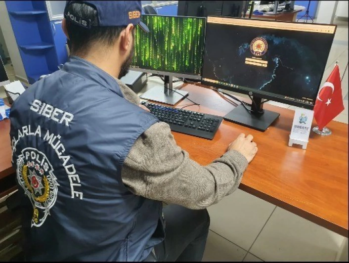 Uşakta nitelikli dolandırıcılık ve yasa dışı bahis operasyonu
