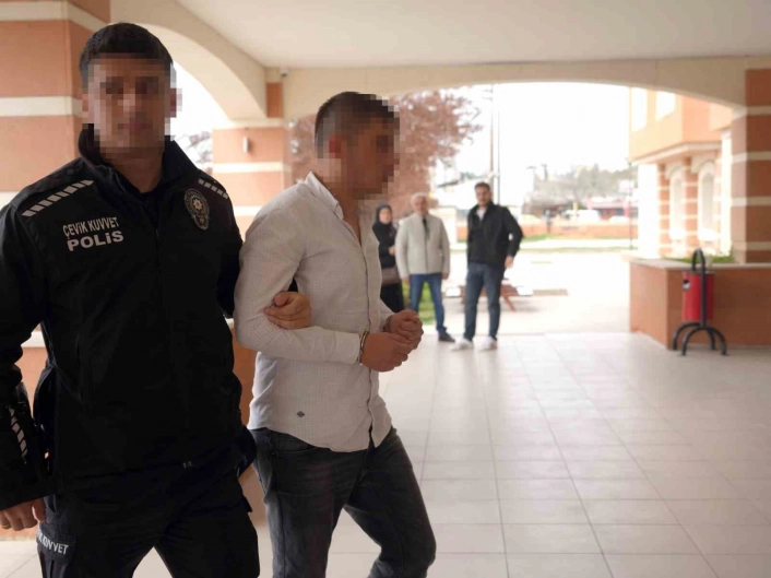 Uyuşturucu cinayetinde sanıkların yargılanmasına devam edildi
