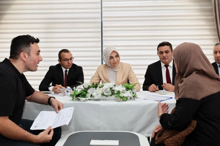 Vali Yiğitbaşı, Halk Günü Toplantısında vatandaşları dinledi
