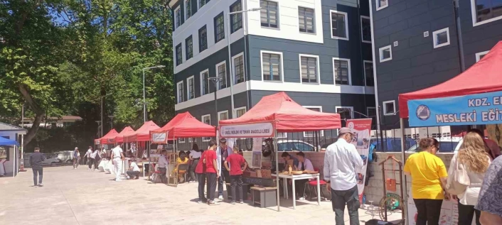 Zonguldakta mesleki ve teknik eğitim tanıtım fuarı düzenlendi
